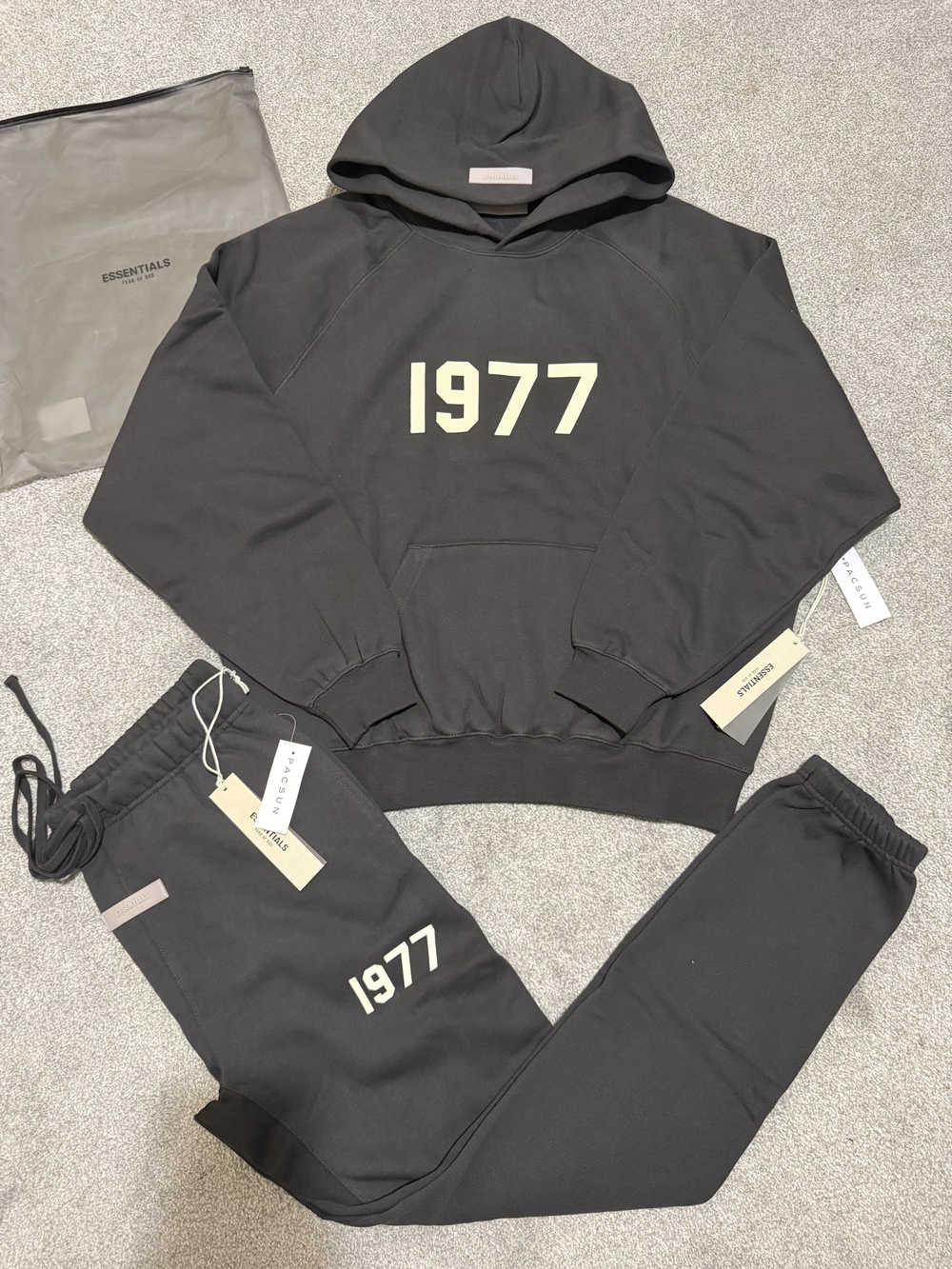 Essentials Black 1977 Hoodie & Joggers Set